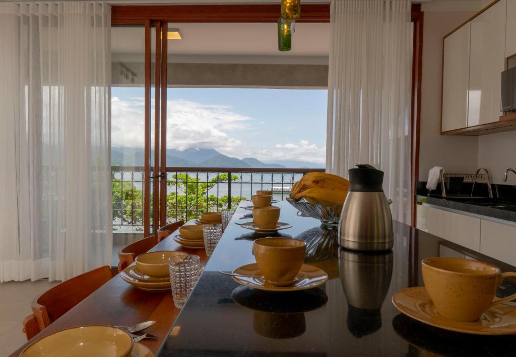  Apartamento de frente para o mar no itagua 03