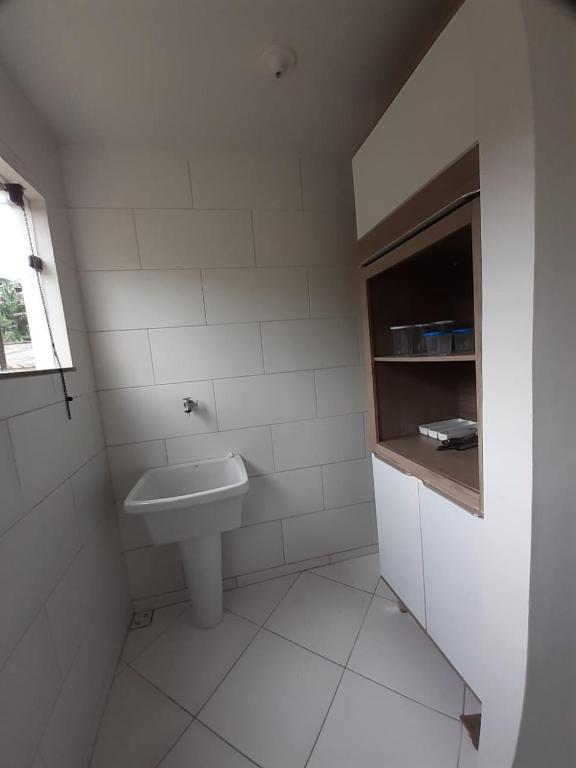  Apto com 01 quarto em Cachoeiras de Macacu-RJ