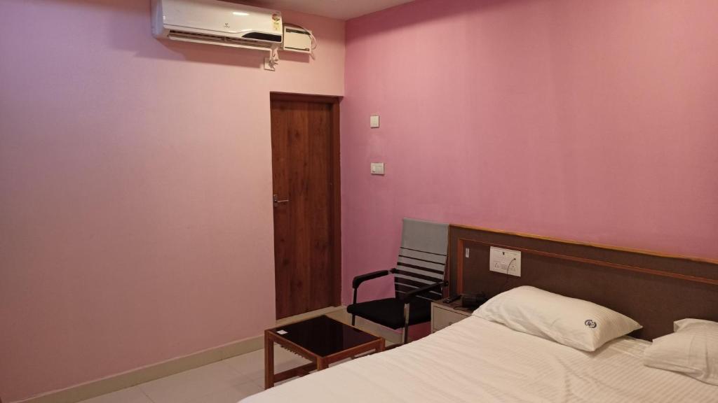 Aarthi Residency - Habitación Doble De Lujo