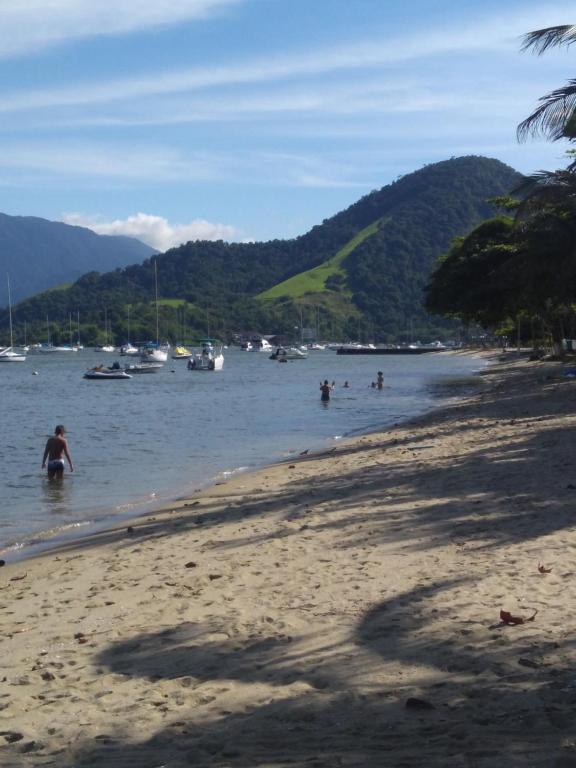  Almas Gêmeas suíte com cozinha praia da Ribeira