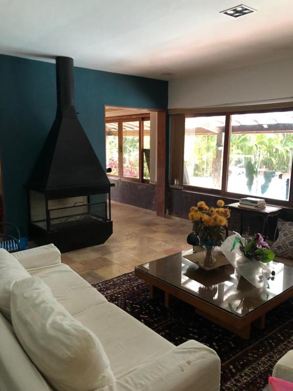  CASA DE CAMPO PISCINA NA SERRA FRIBURGO TEM 4 QUARTOS PROXIMO A MURI CACHOEIRAS PARQUE ESTADUAL 3 PICOs