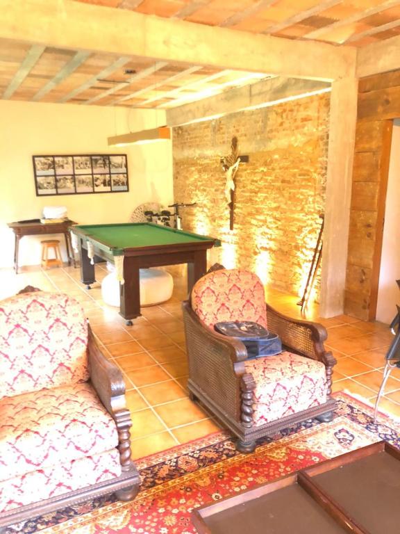  CASA DE CAMPO PISCINA NA SERRA FRIBURGO TEM 4 QUARTOS PROXIMO A MURI CACHOEIRAS PARQUE ESTADUAL 3 PICOs