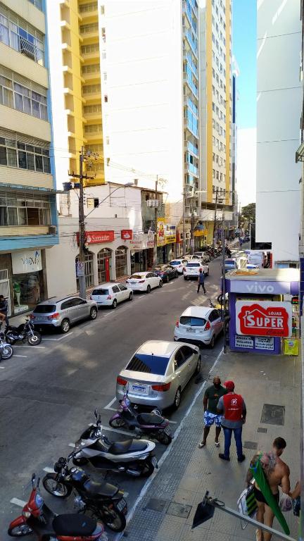  Quitinete a poucos passos da Praia no ponto mais central da cidade.