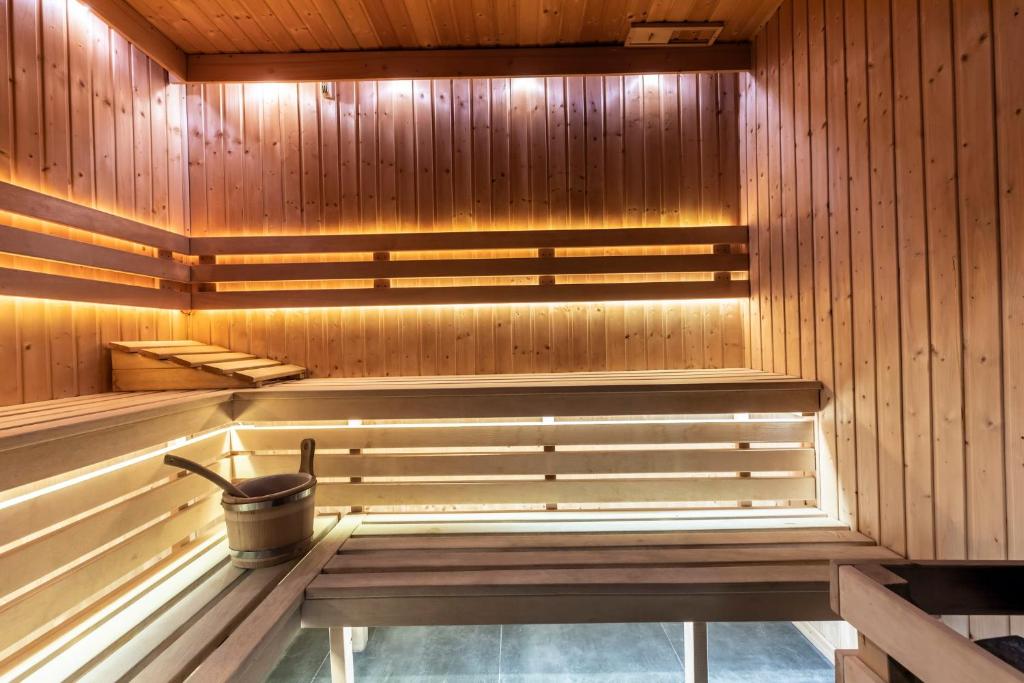 POD SKOCZNIA SPA Zakopane - Resim 5