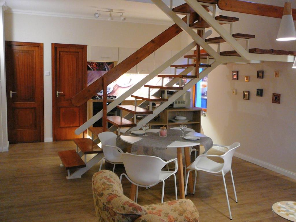 Posezení v ubytování Dunakanyar Apartment