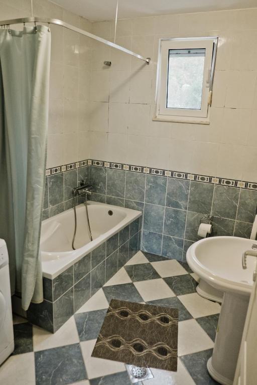 Koupelna v ubytování Apartments Klara