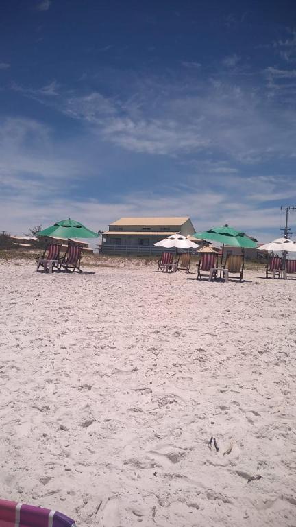  Apto Pé na Areia - Wi-Fi Gratuito - Tranquilidade à beira mar