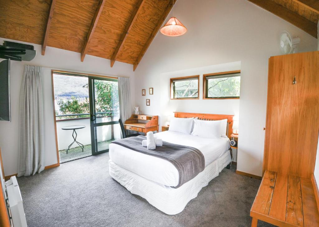 Te Wanaka Lodge - Resim 2