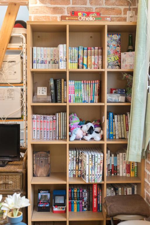 ゲストハウスにある図書室