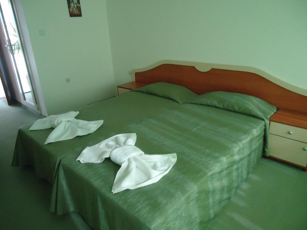 Afbeelding uit fotogalerij van Pension RUSKOVI GuestHouse in Ravda