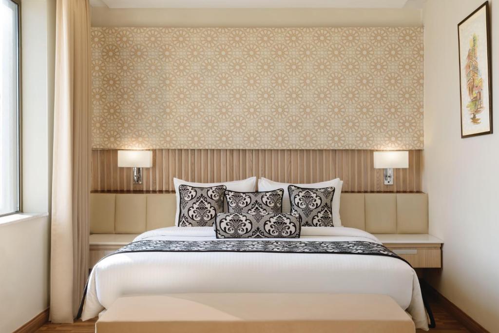 Ramada by Wyndham Lahore Gulberg II - Chambre Lit King-Size De Luxe - Fumeurs