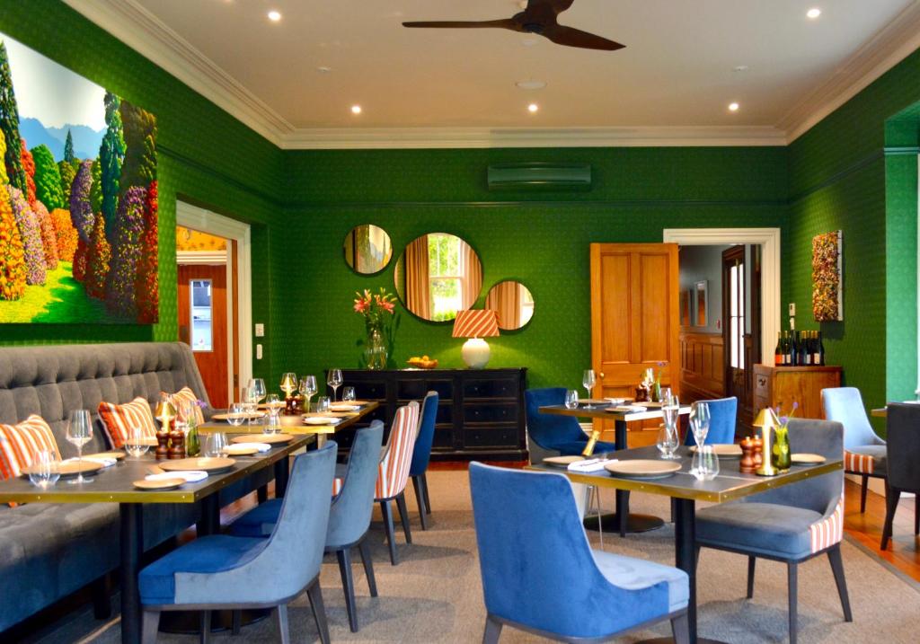 The Marlborough - Resim 29