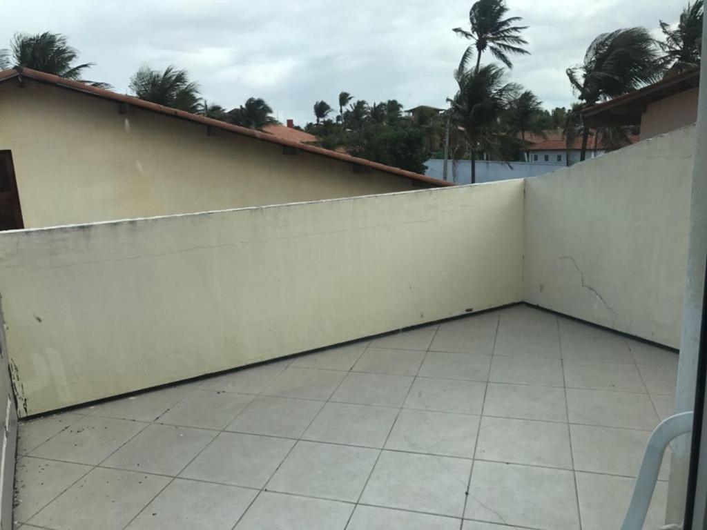  CASA COM PISCINA EM CAUCAIA