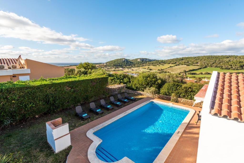Booking.com: Villa Laura , Son Bou, España . ¡Reserva tu ...