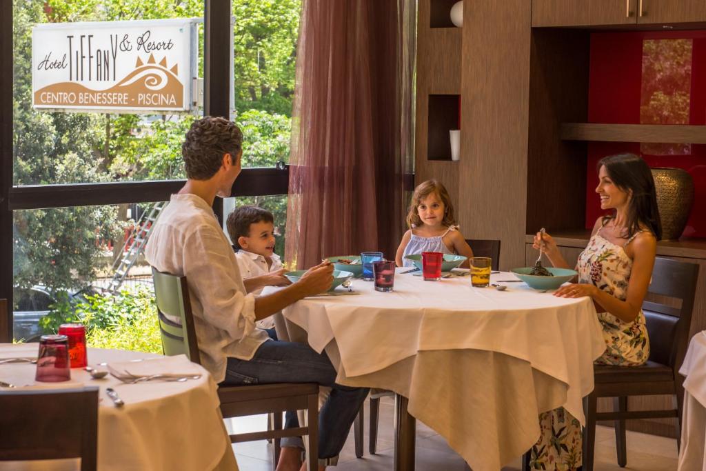 Hosté ubytování Hotel Tiffany & Resort