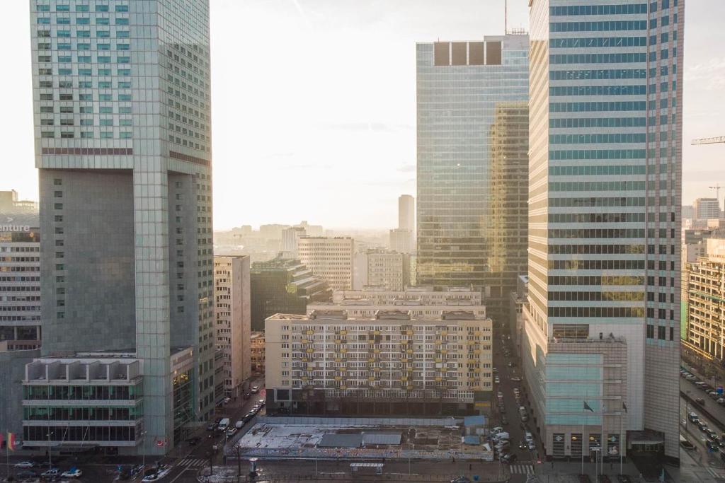 Widok na miasto Warszawa z tego apartamentu