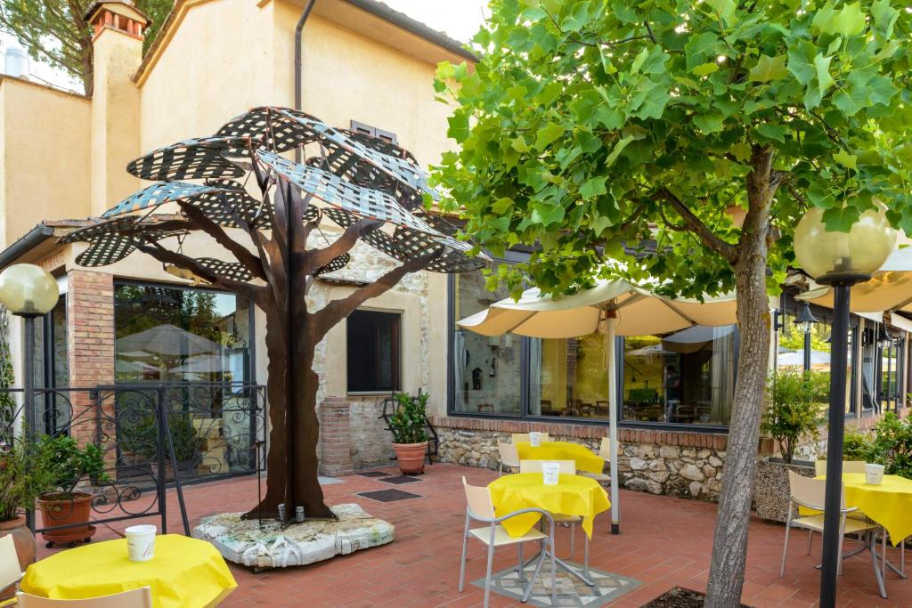 Patio nebo venkovní prostory v ubytování Hotel Sovestro