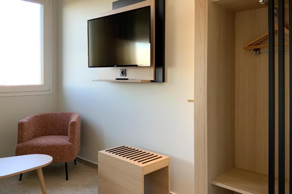 Hôtel Akena Troyes - La Chapelle St-Luc - 9