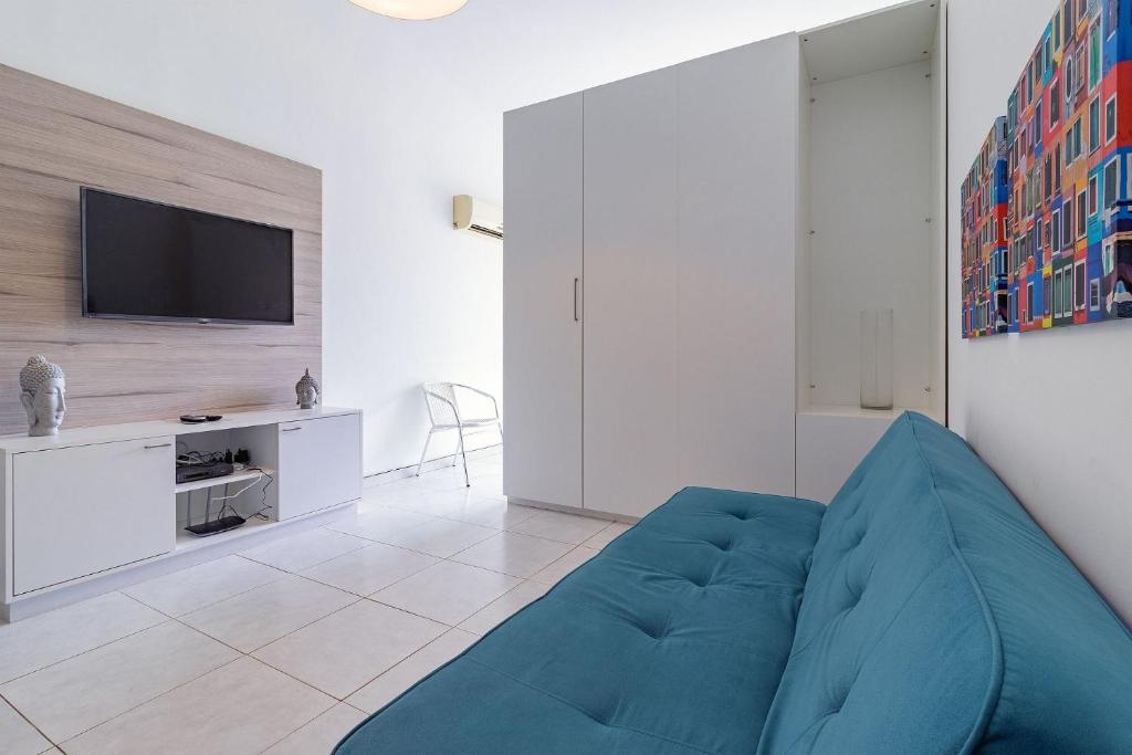  Fit with pool view at Aquazul Flat by Carpediem