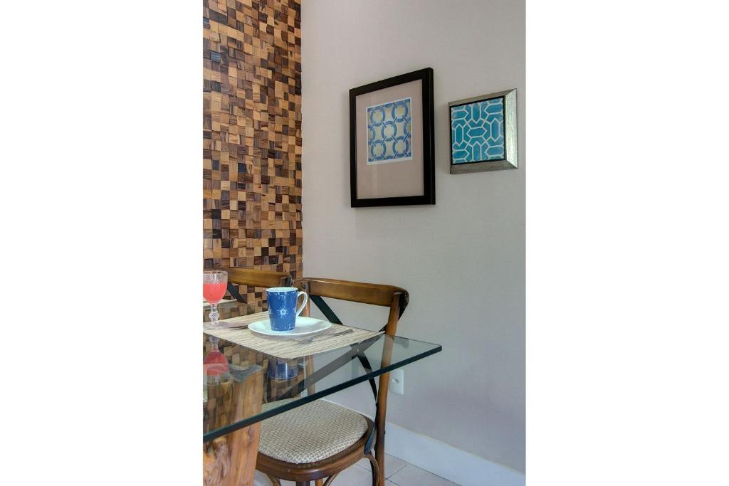  Apartamento Frente Mar Decorado e Completo no WaiWai por Carpediem