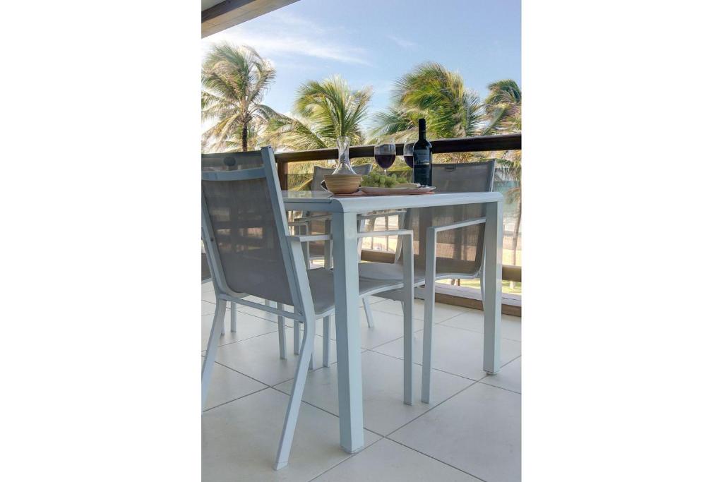  Apartamento Frente Mar Decorado e Completo no WaiWai por Carpediem