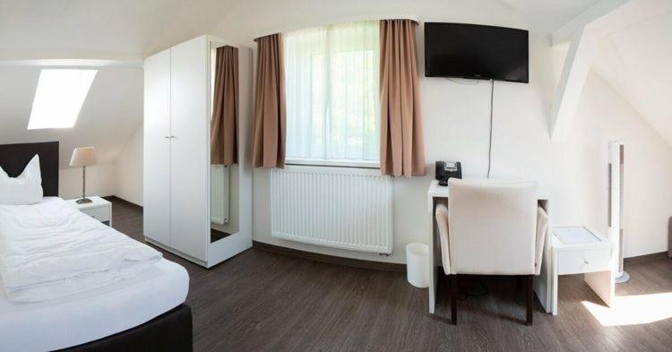 Gasthaus Poelt - Single Room