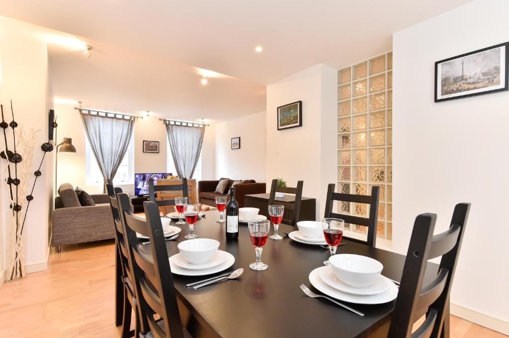 Shoreditch Vibe Apartments - Three-Bedroom Apartment