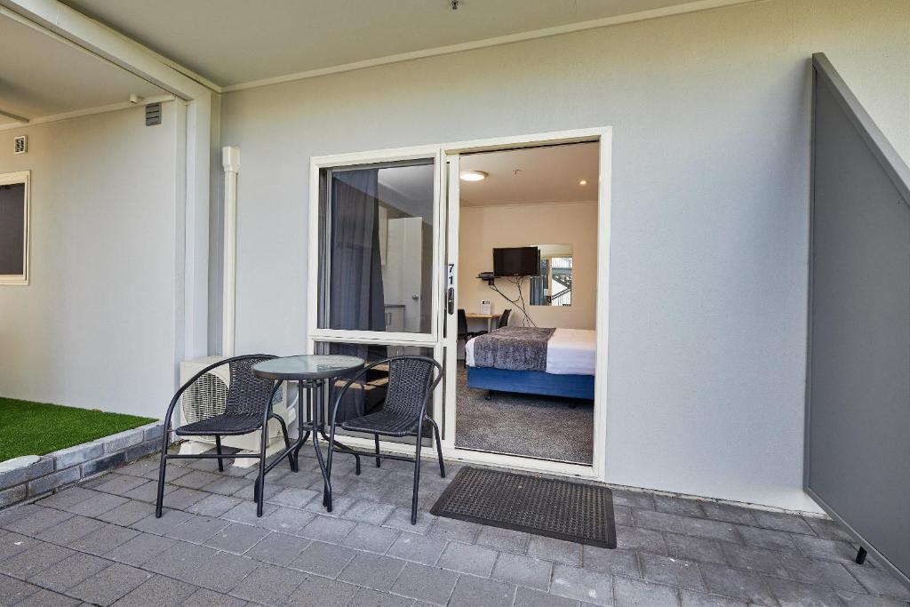 The White Morph - Heritage Collection - Resim 19