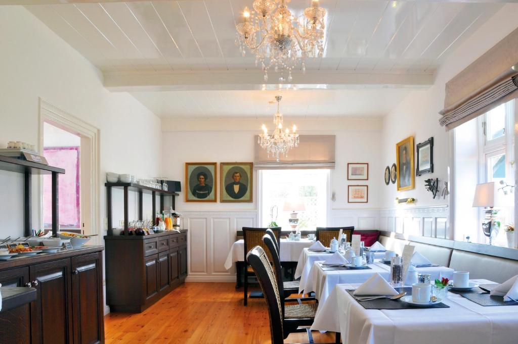 Posezení v ubytování Rackmers Hof - Suiten Hotel garni mit Sauna