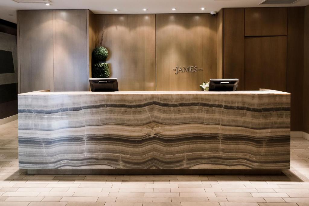 Vstupní hala nebo recepce v ubytování The James Hotel