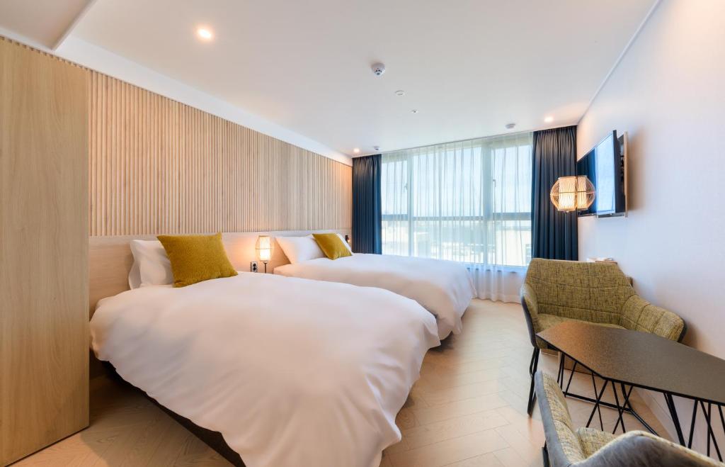 Ventimo Hotel & Residence Jeju - Chambre Jumelée Avec Vue Sur La Ville