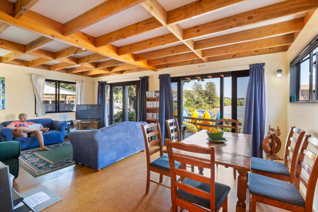 Raglan Backpackers - Resim 3