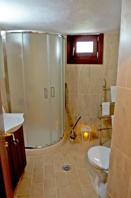 Łazienka w obiekcie Villa Cosmakis