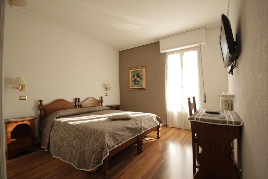 Hotel Ristorante Da Politano - Chambre Double Ou Lits Jumeaux Standard