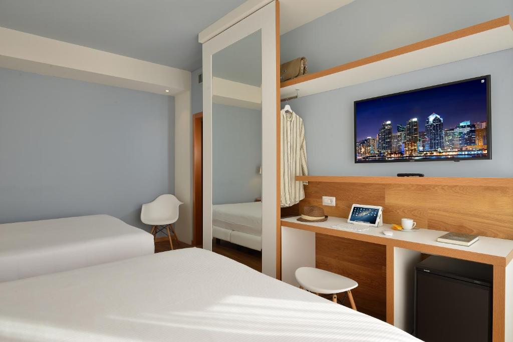 Hotel Concord - Nel cuore di Riccione - Resim 27