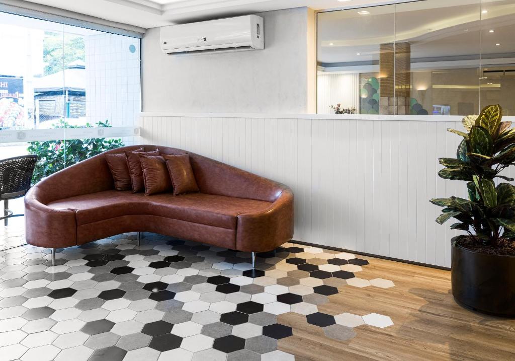  H Hotel