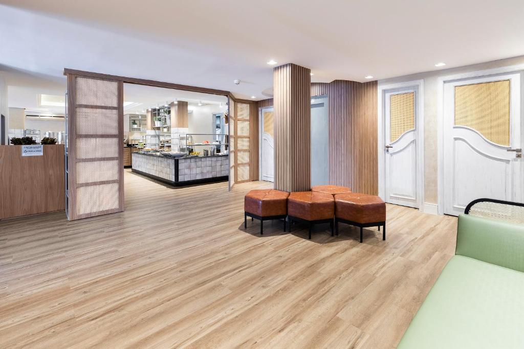  H Hotel