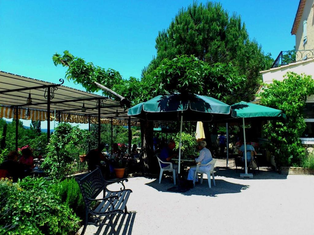 Zahrada ubytování Auberge de l'Escargot d'Or