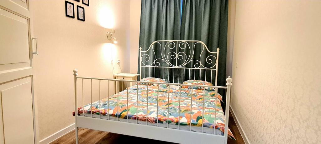 Apartamienty na uritskogho 12a - Housity