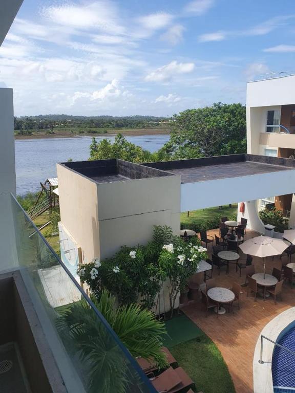  apartamento porto smeralda- guarajuba -na beira da praia