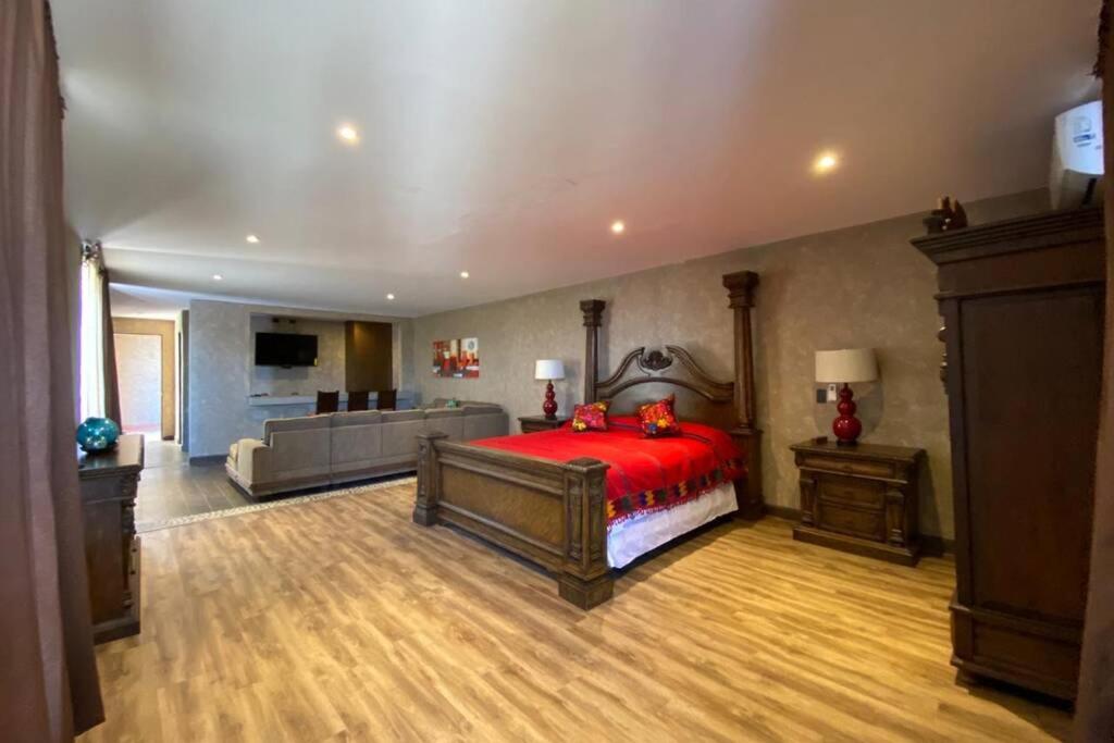 Casa H