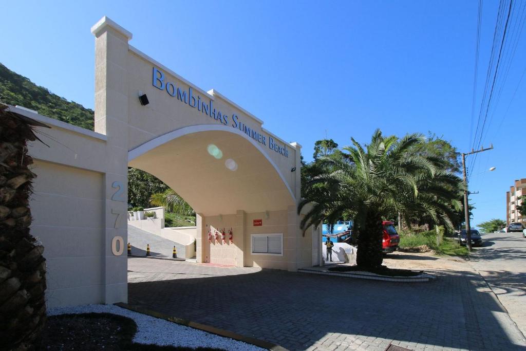  Aluguel Apartamento 1 quarto Summer Beach Bombas/SC