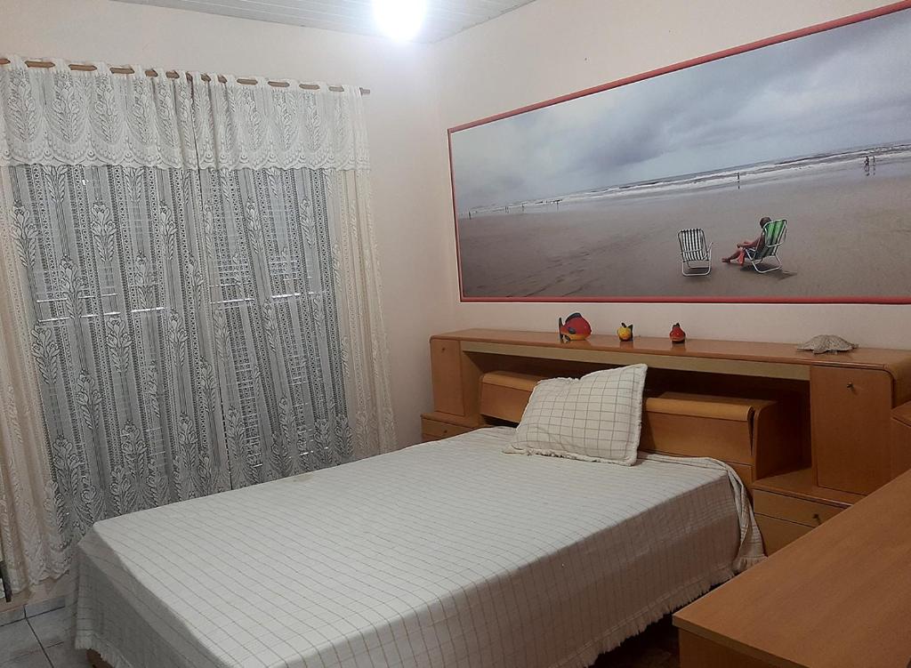  Confortável - 8 Quartos - 300m do mar - Wi-Fi - Localizada em Pontal do Paraná - Leblon