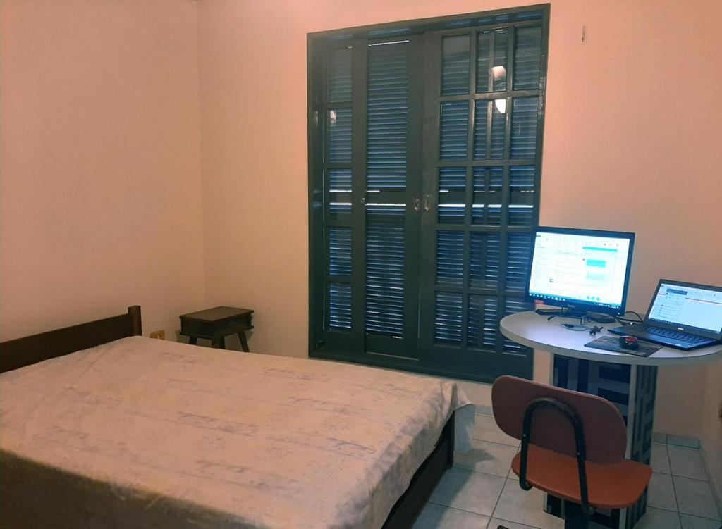  Confortável - 8 Quartos - 300m do mar - Wi-Fi - Localizada em Pontal do Paraná - Leblon