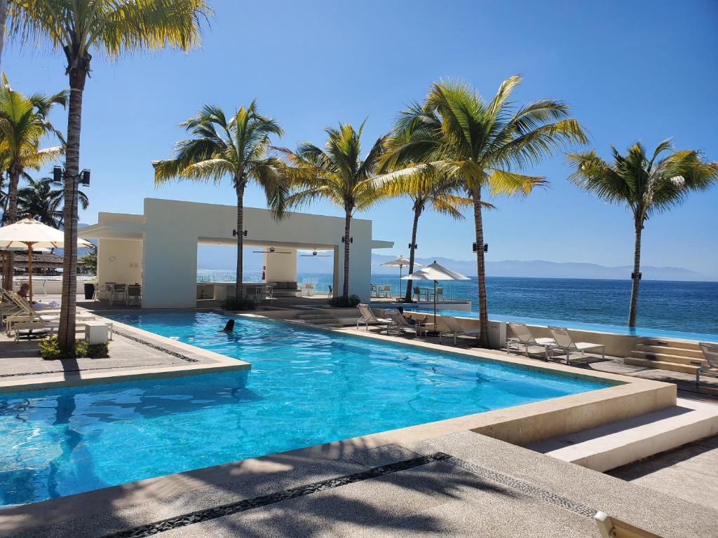 HARBOR 171 Beachfront Private Condo, Puerto Vallarta (updated prices 2024)