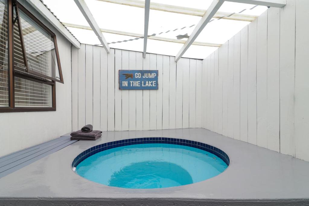 Gables Lakefront Resort - Resim 10