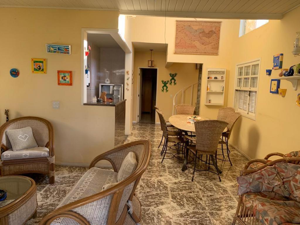  CASA NO CENTRO DE BUZIOS
