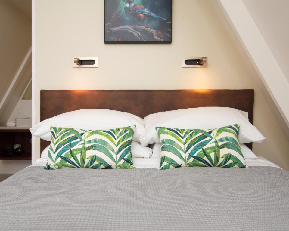 Postel nebo postele na pokoji v ubytování Punga Cove Resort