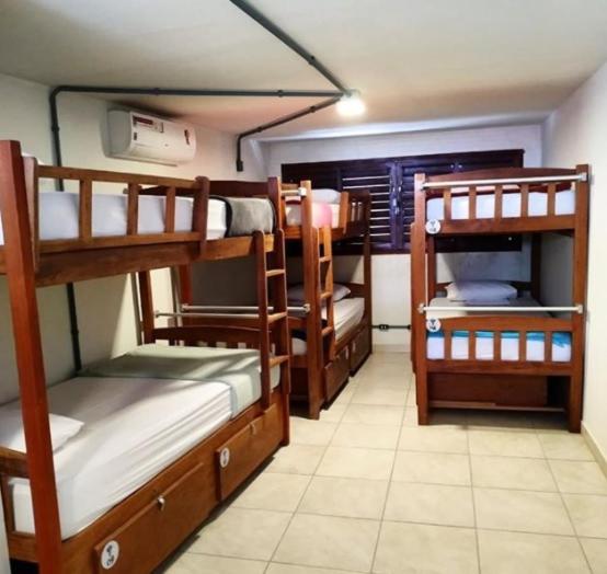  Havaí Atlantico Hostel e Pousada