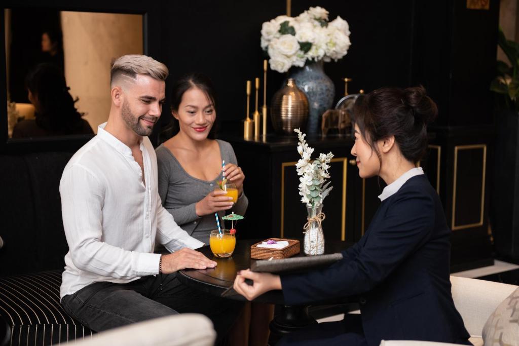Гости Aira Boutique Hanoi Hotel & Spa